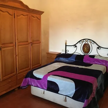 Aldeamento Turístico El Cortijo Eco Finca *